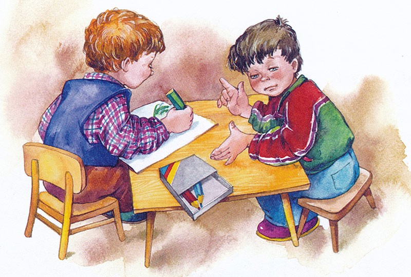 Мальчики рисуют карандашами